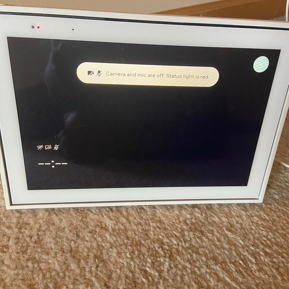 10" Screen Facebook Meta Portal - Picture 5 of 7